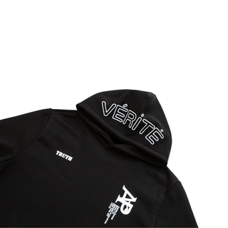 VERITÉ = TRUTH HOODIE - BLACK