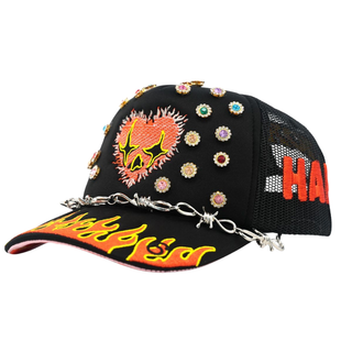 LOVE HARD TRUCKER- BLACK